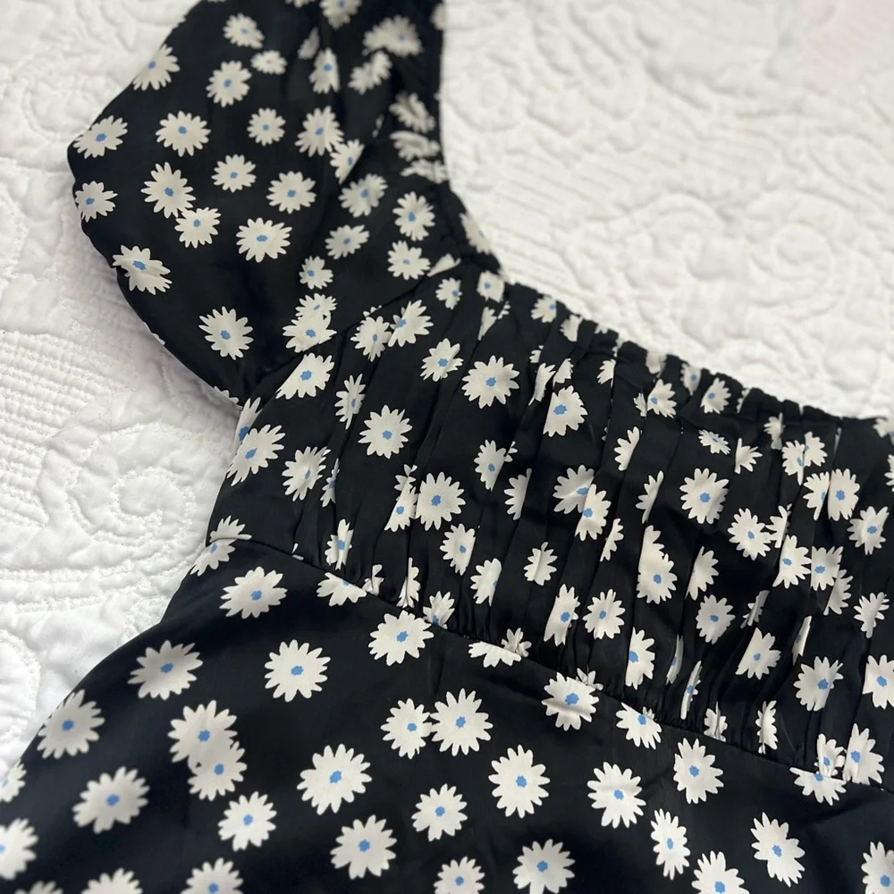 American Eagle Dress Size Medium NWT - Picture 5 of 8